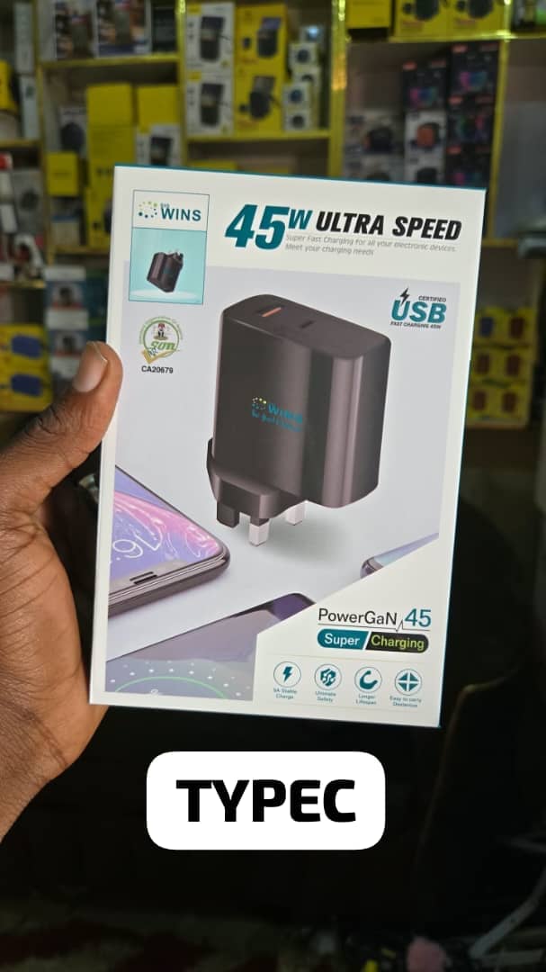 45W CHARGER WINS ULTRA SPEED