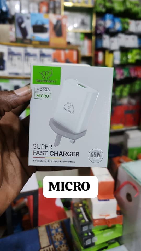 MIKOMATH CHARGER M0008